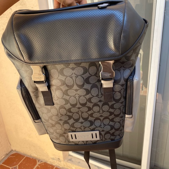 Coach Travel Bookbag BRAND NEW - Picture 2 of 4